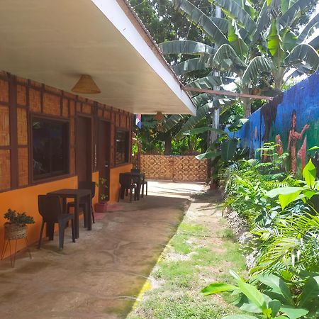 Don Leo'S Bnb Esperanza ภายนอก รูปภาพ